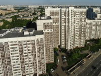 Moskvorechie-Saburovo district, Proletarsky avenue, house 3. Apartment house