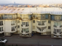 Gagarinsky district, Andreevskaya embankment, house 1 с.5. Apartment house