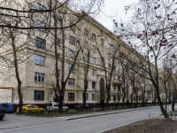 Dorogomilovo district, Kievskaya st, house 18. Apartment house