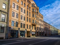 Admiralteisky district, Voznesenskiy avenue, 房屋 18. 公寓楼