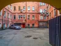 Admiralteisky district, Voznesenskiy avenue, 房屋 25. 公寓楼