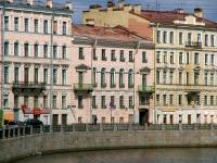 Admiralteisky district, Rimsky-Korsakov avenue, 房屋 101. 公寓楼