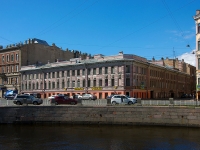 Admiralteisky district, Rimsky-Korsakov avenue, 房屋 105. 公寓楼
