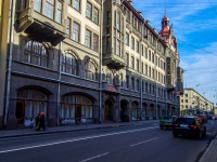 Admiralteisky district, Sadovaya st, house 55-57. office building