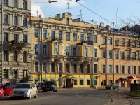 Admiralteisky district, st Sadovaya, house 94. Apartment house