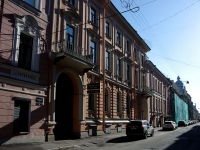 Admiralteisky district,  , house 32. Apartment house