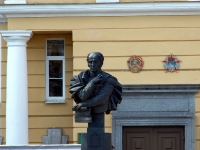 Admiralteisky district, monument Бюст А. Бетанкура , monument Бюст А. Бетанкура