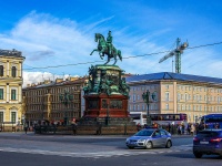 Admiralteisky district, monument Николаю I , monument Николаю I