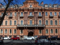 Admiralteisky district,  , house 17. Apartment house