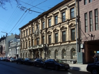 Адмиралтейский район, улица Большая Морская, дом 43. многофункциональное здание