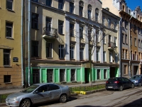 Admiralteisky district,  , 房屋 7. 公寓楼