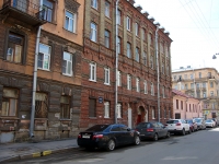 Admiralteisky district,  , house 20-22. Apartment house