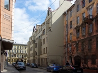 Admiralteisky district,  , 房屋 2. 公寓楼