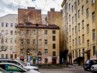 Vasilieostrovsky district,  , 房屋 51. 公寓楼