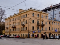 Vasilieostrovsky district,  , 房屋 64. 公寓楼