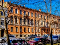 Vasilieostrovsky district,  , 房屋 8/4. 公寓楼