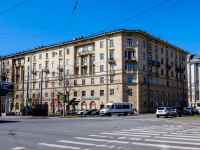 Vasilieostrovsky district,  , 房屋 87. 公寓楼