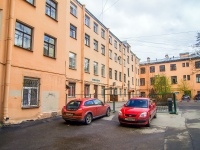 Vasilieostrovsky district,  , house 54. Apartment house