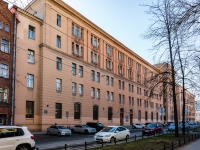 Vasilieostrovsky district, 11-ya liniya v.o. st, house 66-68. multi-purpose building