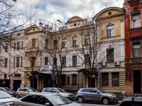 Vasilieostrovsky district, 10-ya liniya v.o. st, 房屋 9. 公寓楼