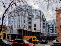 Vasilieostrovsky district, 10-ya liniya v.o. st, house 17 к.2. Apartment house