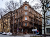 Vasilieostrovsky district, st 14-ya liniya v.o., house 3. Apartment house