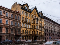 Vasilieostrovsky district, st 14-ya liniya v.o., house 45. Apartment house