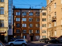 Vasilieostrovsky district, 14-ya liniya v.o. st, 房屋 71. 公寓楼