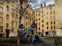 Vasilieostrovsky district, 12-ya liniya v.o. st, 房屋 29. 公寓楼