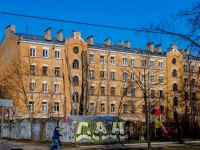 Vasilieostrovsky district, 18-ya liniya v.o. st, house 37. Apartment house