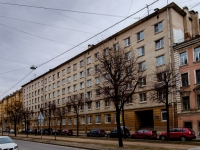 Vasilieostrovsky district, 17-ya liniya v.o. st, 房屋 40. 公寓楼