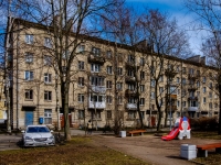 Vasilieostrovsky district, Shevchenko st, house 32. Apartment house