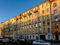 Vasilieostrovsky district, Opochinina st, house 27. Apartment house