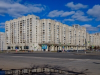Vasilieostrovsky district, Novosmolenskaya embankment, 房屋 1. 公寓楼