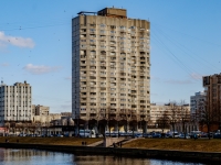 Vasilieostrovsky district, Novosmolenskaya embankment, house 2. Apartment house