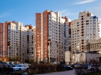 Vasilieostrovsky district,  , 房屋 5. 公寓楼