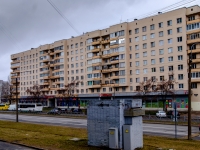 Vasilieostrovsky district,  , 房屋 4. 公寓楼