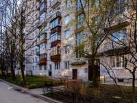 Vasilieostrovsky district,  , house 62. Apartment house
