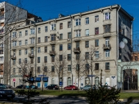 Vasilieostrovsky district,  , house 11. Apartment house