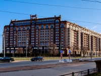 Vasilieostrovsky district,  , house 28/16. Apartment house
