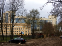 Vyiborgsky district, A. Matrosov st, house 20 к.2. Apartment house