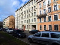 Vyiborgsky district, Astrakhanskaya st, 房屋 19. 公寓楼