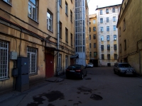 Vyiborgsky district,  , house 19. Apartment house