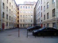 Vyiborgsky district,  , 房屋 15В. 公寓楼
