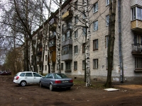 Vyiborgsky district, Harchenko st, house 17. Apartment house