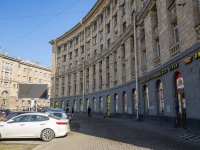 Vyiborgsky district, Engels avenue, house 21. Apartment house