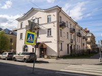 Vyiborgsky district, Engels avenue, house 60. Apartment house