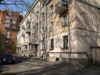 Vyiborgsky district, Engels avenue, house 62. Apartment house