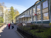 Выборгский район, гимназия №73 Ломоносовская гимназия, Энгельса проспект, дом 115 к.2