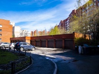 соседний дом: пр-кт. Энгельса, дом 124 к.3А. гараж / автостоянка